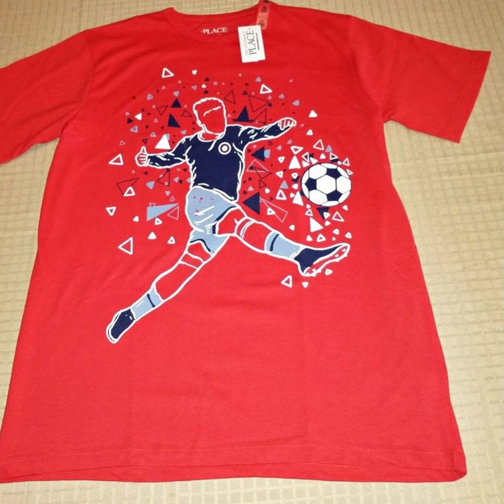 Children's Place boys Girl Unisex t shirt red soccer player XL 14 K-354